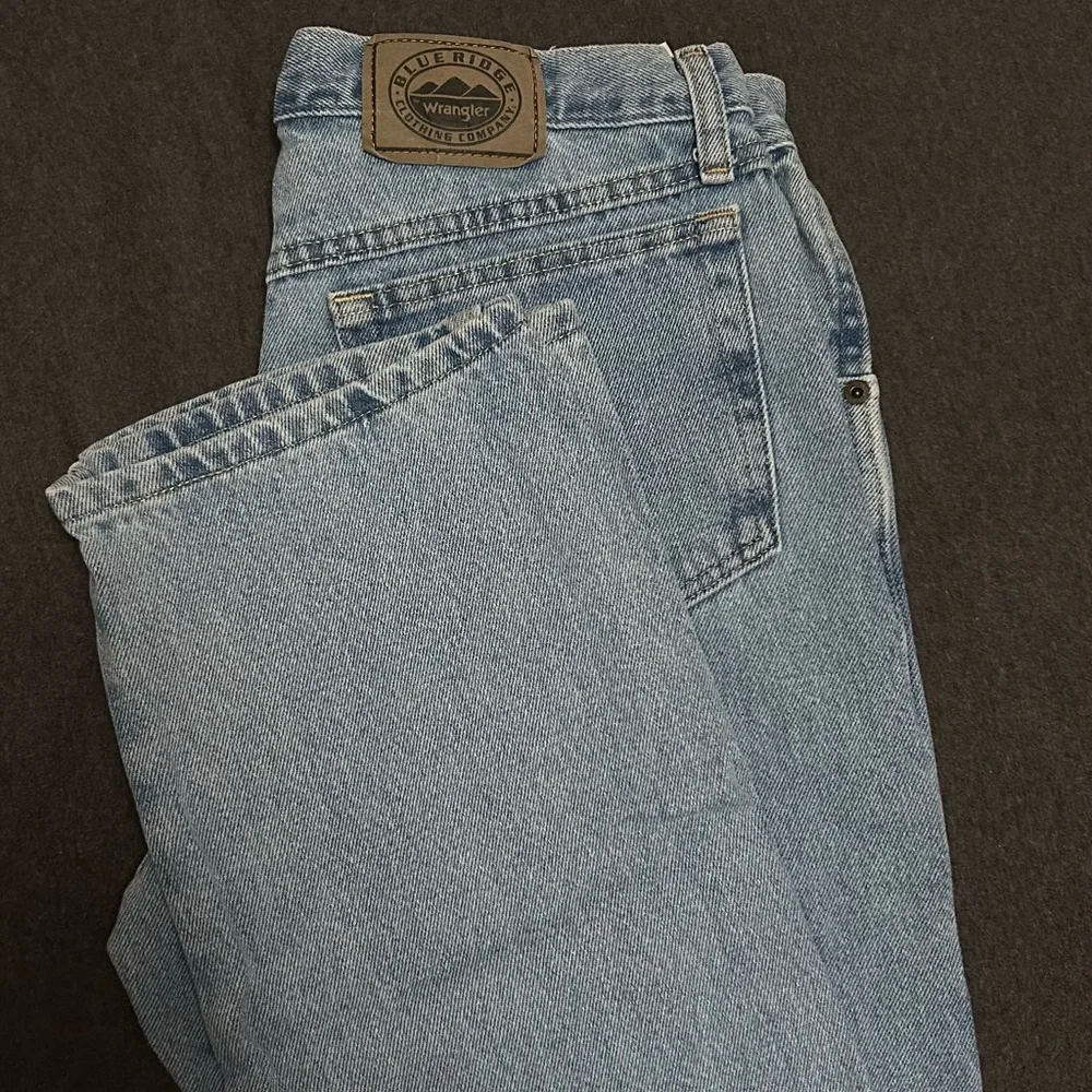 Wrangler Light Blue Men's Straight Jeans - Picture 2 of 4